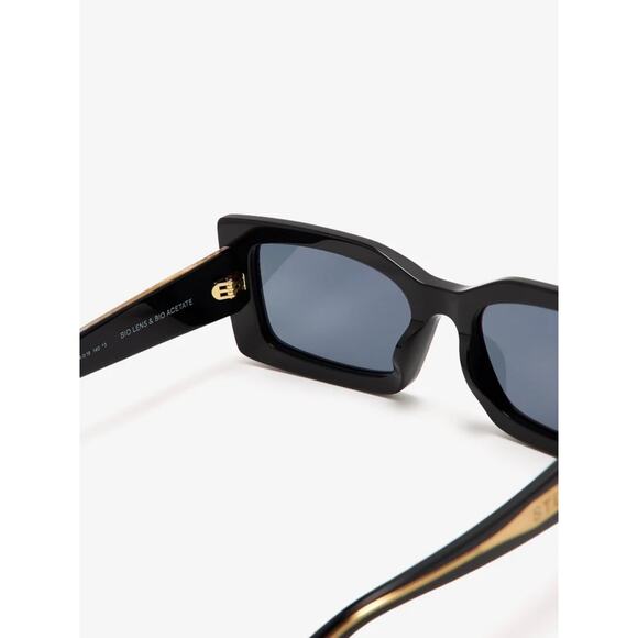 New Stella McCartney Stella SC40065I 01A Black Sunglasses Authentic main image 5